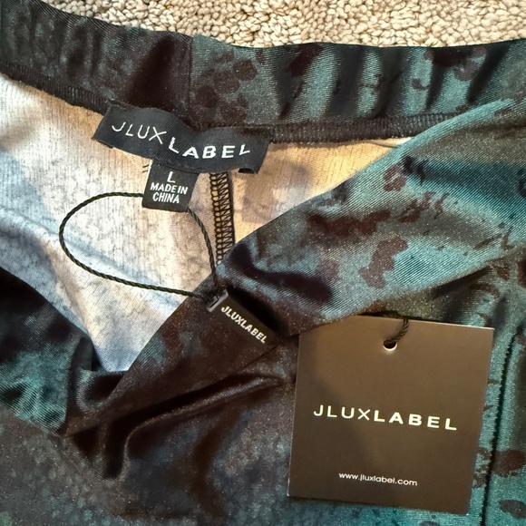 NWT JLuxLabel - Green Snakeskin Maxi Dress - Picture 3 of 3